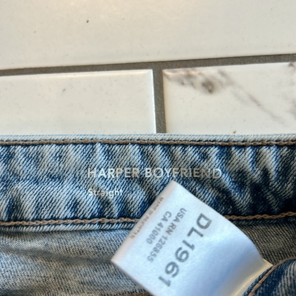 Girls DL1961 Harper straight leg Jean size 12 - Picture 6 of 8